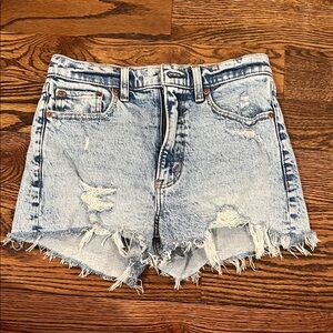 Abercrombie high rise mom Shorts